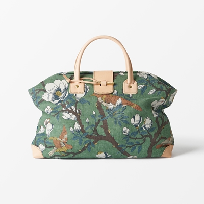 Handbag Japanese Magnolia - Svenskt Tenn Online - Length 50 cm Height 32 cm, Linen, Japanese Magnolia, Green, GP & J Baker/Svenskt Tenn